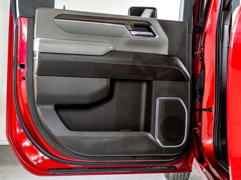 Used 2024 Chevrolet Silverado 3500 LT w/ Convenience Package image 35