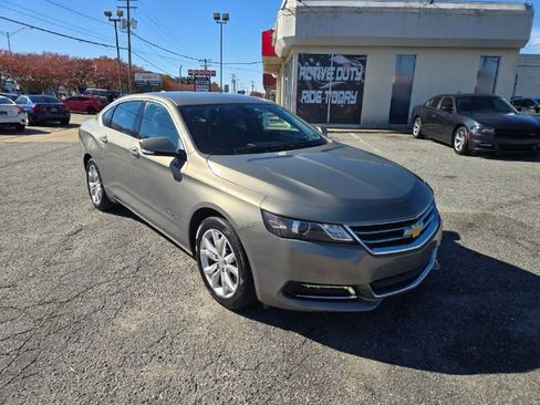 Used 2019 Chevrolet Impala LT image 1