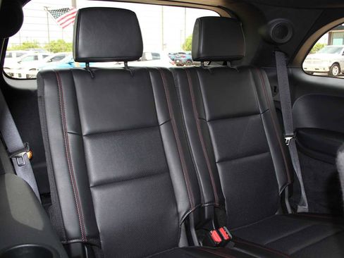 Used 2025 Dodge Durango GT AWD/4WD image 23