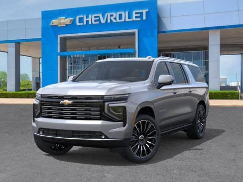 New 2026 Chevrolet Suburban High Country AWD/4WD image 32
