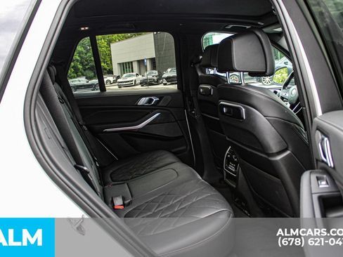 Used 2024 BMW X5 sDrive40i RWD image 18