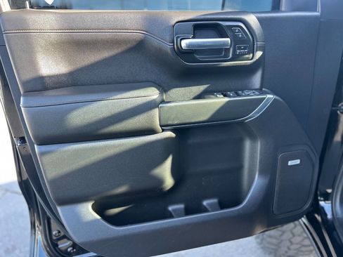 Used 2019 GMC Sierra 1500 AT4 w/ AT4 Premium Package image 8