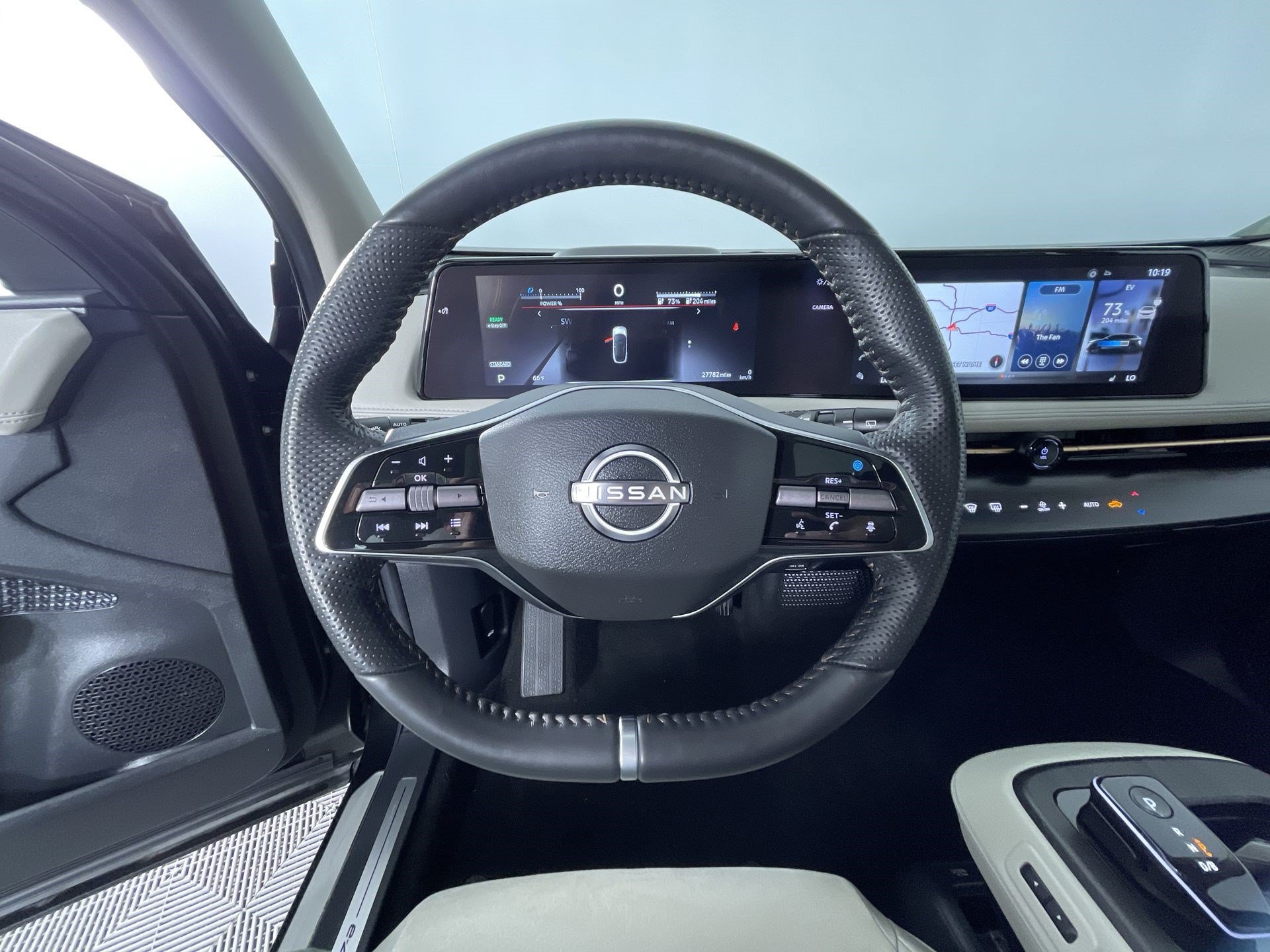 Certified 2024 Nissan Ariya AWD image 16