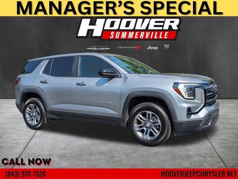 Used 2025 GMC Terrain Elevation AWD/4WD image 1