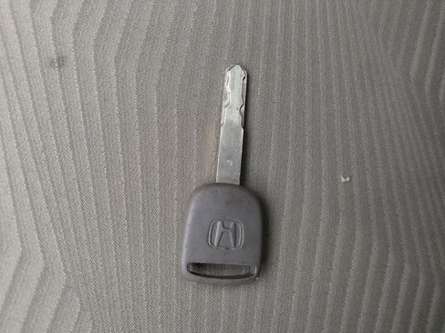 Used 2017 Honda Accord LX image 32