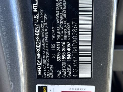 Used 2023 Mercedes-Benz EQS 450+ 4MATIC SUV image 31