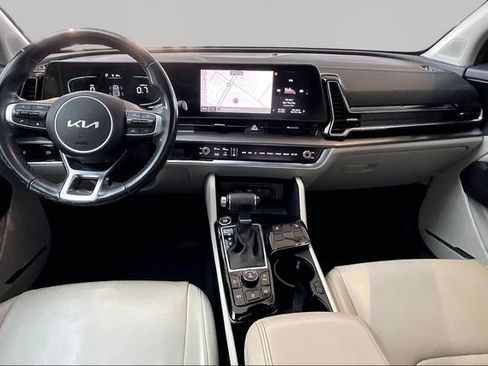 Used 2024 Kia Sportage EX AWD/4WD image 7