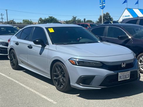 Certified 2024 Honda Civic Sport image 2