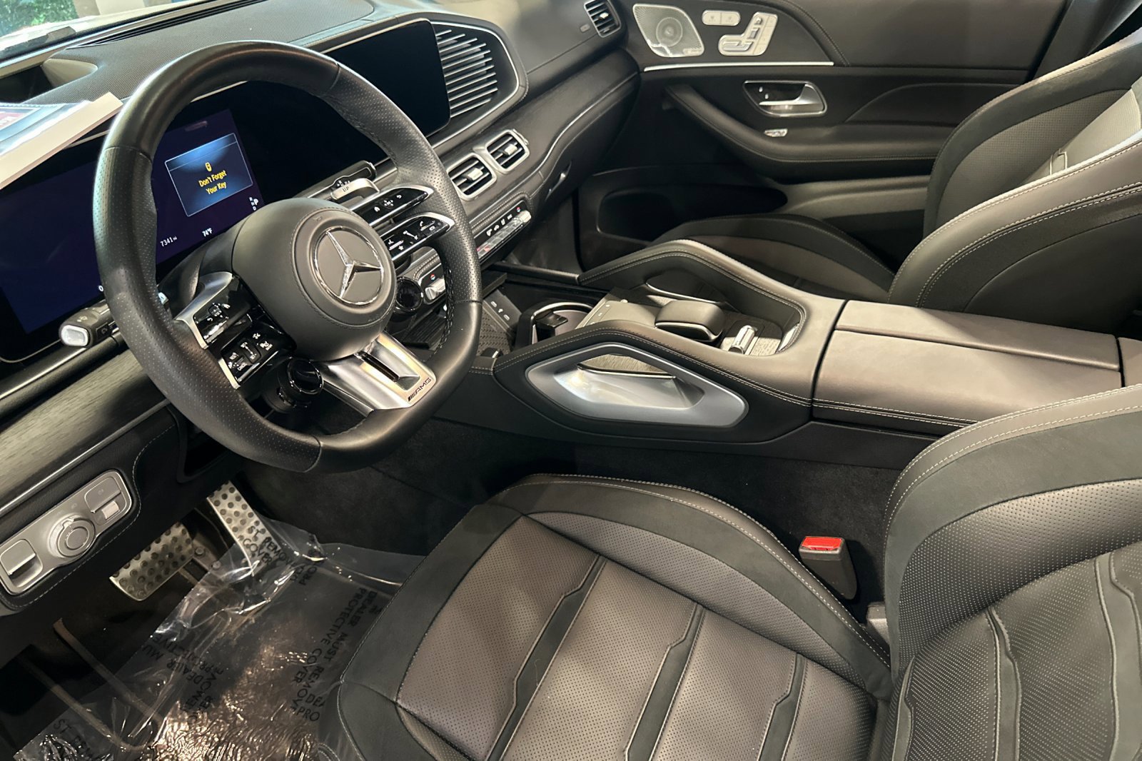 Used 2025 Mercedes-Benz GLE 53 AMG 4MATIC Coupe image 10