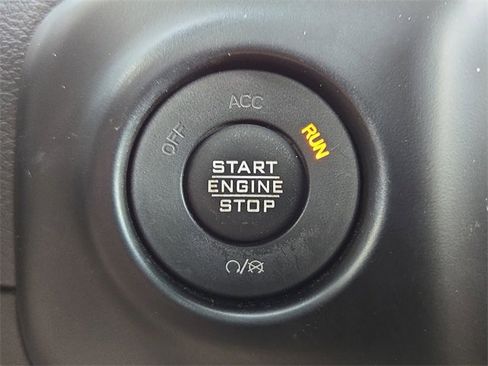 Used 2021 Jeep Wrangler Unlimited Sahara w/ Dual Top Group image 11