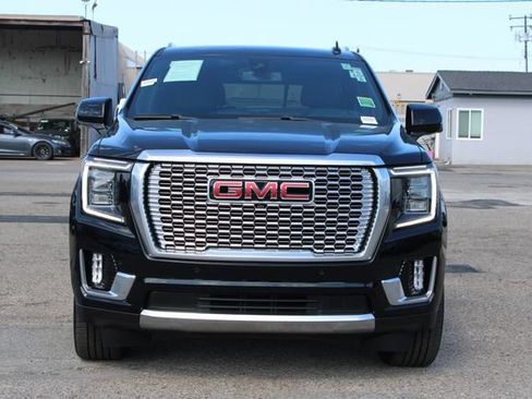 Used 2022 GMC Yukon Denali AWD/4WD image 2