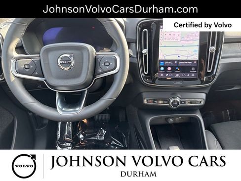 Certified 2023 Volvo XC40 Recharge Ultimate w/ Protection Package Premier image 9