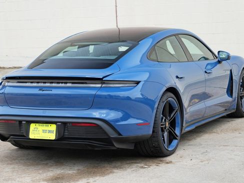 Used 2021 Porsche Taycan RWD image 54
