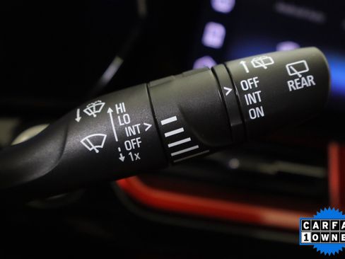 Used 2025 Chevrolet Trax RS w/ Driver Confidence Package image 18