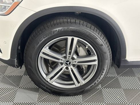 Certified 2022 Mercedes-Benz GLC 300 image 12