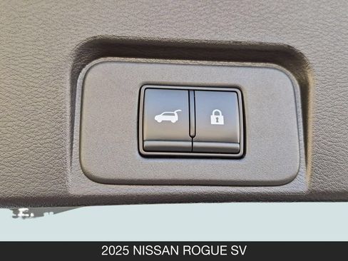 Certified 2025 Nissan Rogue SV w/ SV Premium Package FWD image 25