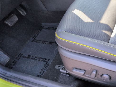 Used 2019 Hyundai Kona Limited image 17