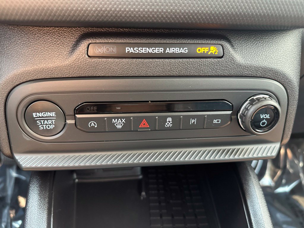 Used 2025 Ford Bronco Sport Outer Banks w/ Outer Banks Tech Package+ AWD/4WD image 21