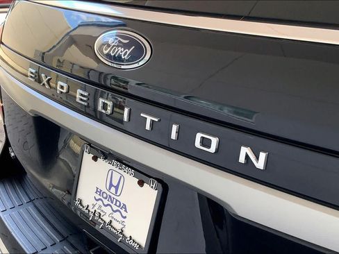 Used 2024 Ford Expedition Max XLT AWD/4WD image 33