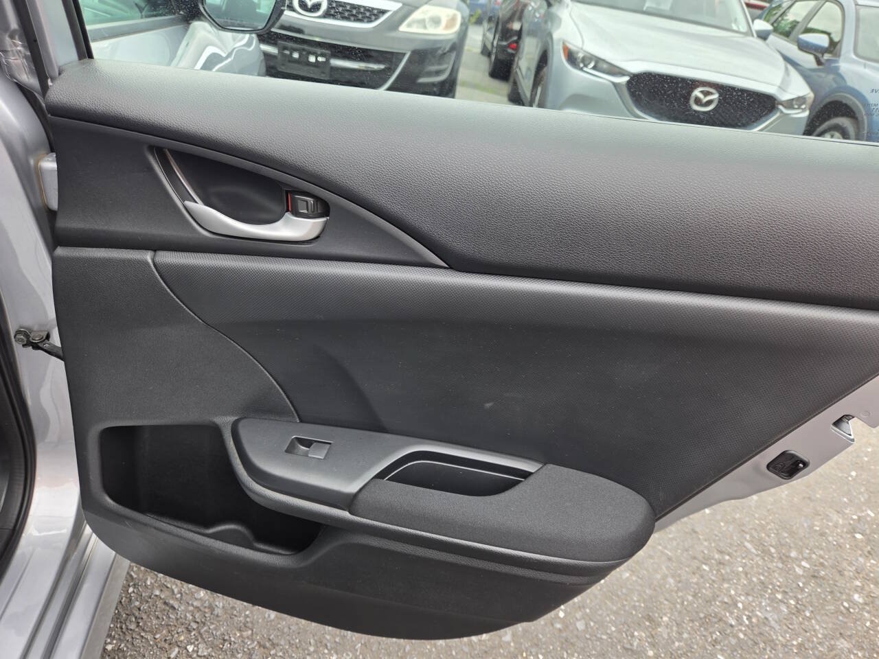 Used 2020 Honda Civic LX image 29