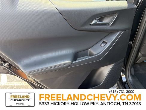 Used 2025 Chevrolet Equinox LT w/ Convenience Package II AWD/4WD image 16