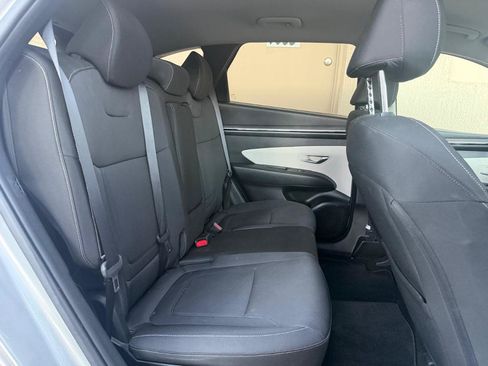 Used 2022 Hyundai Tucson SE FWD image 18