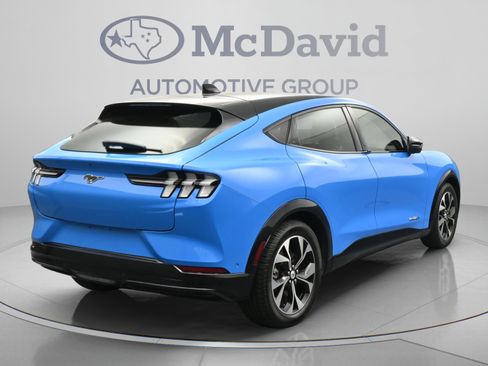 Used 2023 Ford Mustang Mach-E Premium RWD image 8