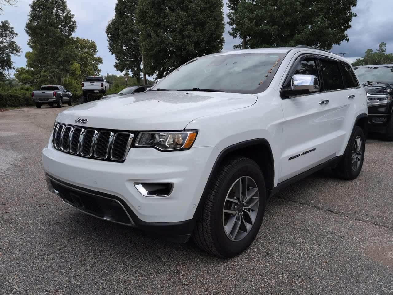Used 2021 Jeep Grand Cherokee Limited w/ Luxury Group II RWD image 2