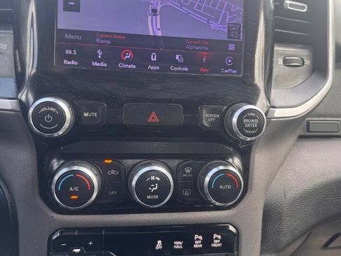 Used 2019 RAM 1500 Big Horn AWD/4WD image 25