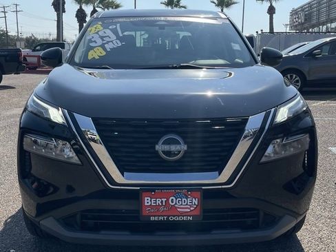 Certified 2023 Nissan Rogue SV image 2