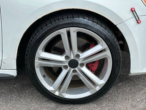 Used 2014 Volkswagen Jetta GLI Edition 30 image 24