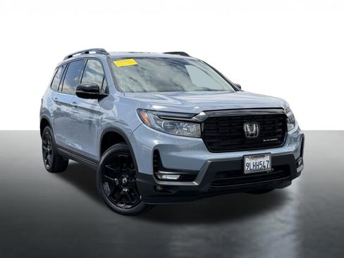Used 2024 Honda Passport Black Edition image 1