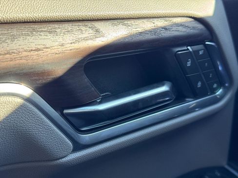 New 2025 GMC Sierra 1500 SLT w/ SLT Premium Plus Package image 23