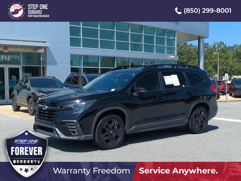Used 2023 Subaru Ascent Onyx Edition AWD/4WD image 1