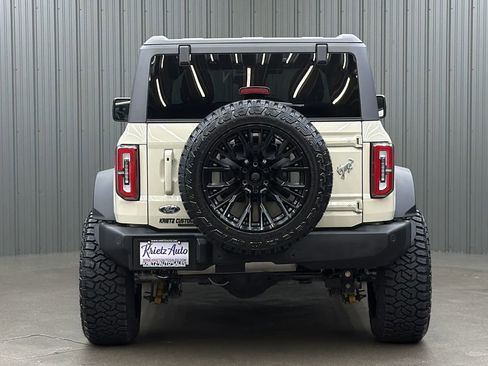 Used 2025 Ford Bronco Outer Banks w/ Sasquatch Package AWD/4WD image 4