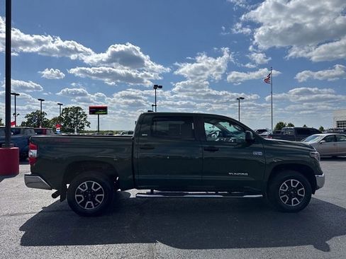 Used 2021 Toyota Tundra SR5 w/ TRD Off-Road Package AWD/4WD image 10