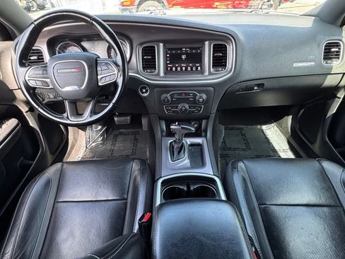 Used 2022 Dodge Charger SXT w/ Leather Interior Group RWD image 32