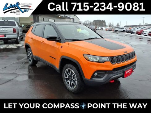 New 2026 Jeep Compass Trailhawk w/ Trailer Tow Group AWD/4WD image 1