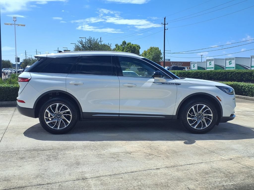 Used 2020 Lincoln Corsair FWD w/ Equipment Group 101A image 8