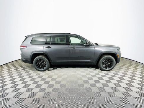 New 2026 Jeep Grand Cherokee L 4WD image 11
