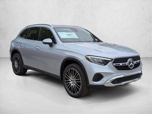 Used 2026 Mercedes-Benz GLC 300 image 7