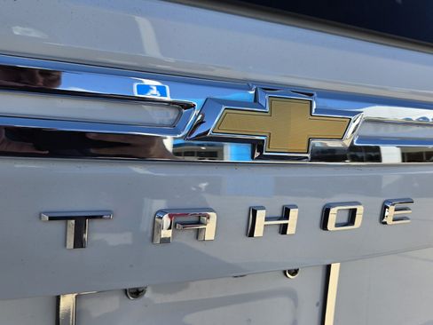 Used 2023 Chevrolet Tahoe LT w/ Luxury Package AWD/4WD image 16