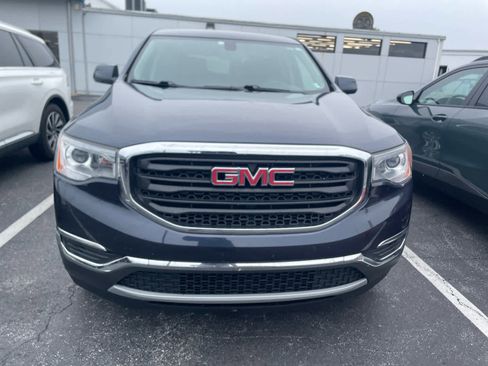 Used 2018 GMC Acadia SLE AWD/4WD image 2