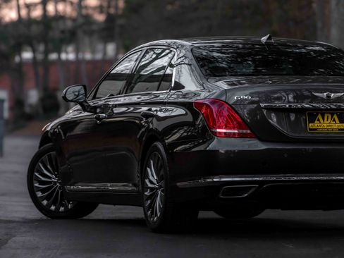 Used 2017 Genesis G90 5.0 Ultimate image 29