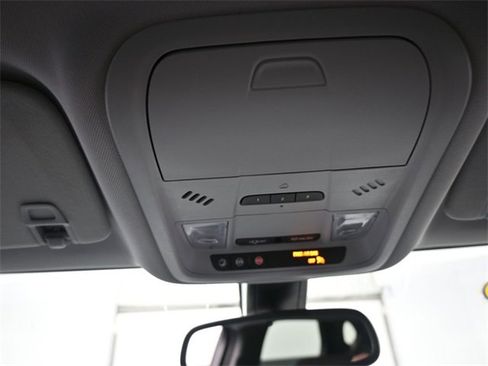 Used 2020 Chevrolet Blazer LT w/ Redline Edition image 12