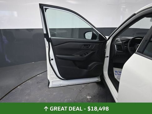 Used 2024 Nissan Rogue S image 25