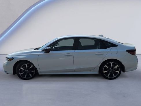 Used 2025 Honda Civic Sport image 10