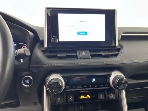 Used 2023 Toyota RAV4 XLE w/ Convenience Package image 27