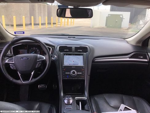 Used 2017 Ford Fusion Titanium FWD image 12