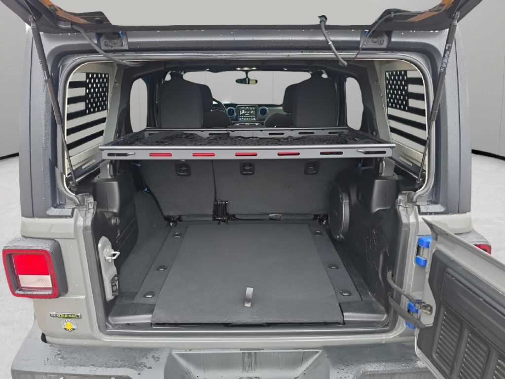 Used 2022 Jeep Wrangler Unlimited Sport AWD/4WD image 14